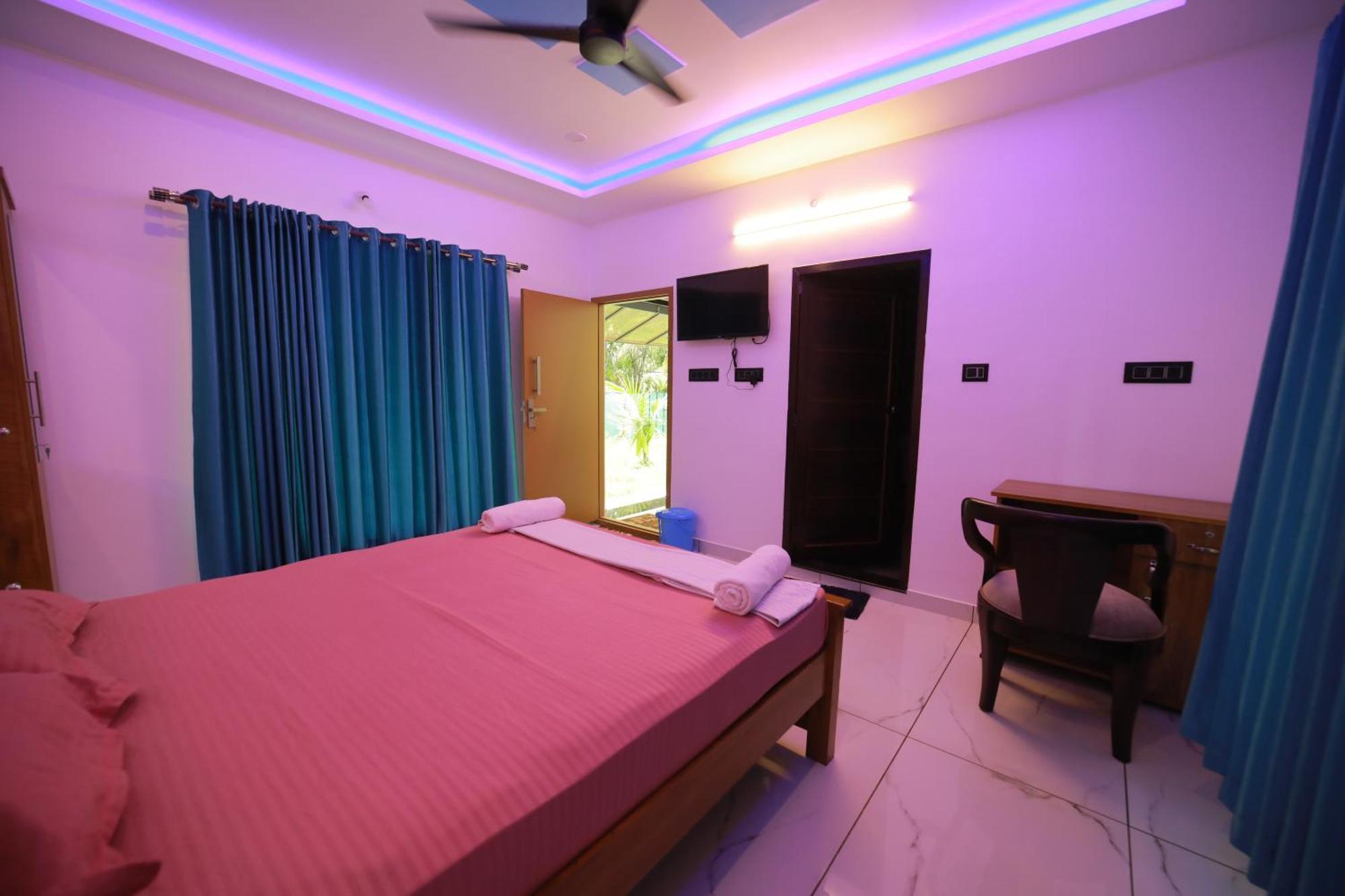 Prakruthi Residency Munroeisland Apartman Mundrothuruth Kültér fotó