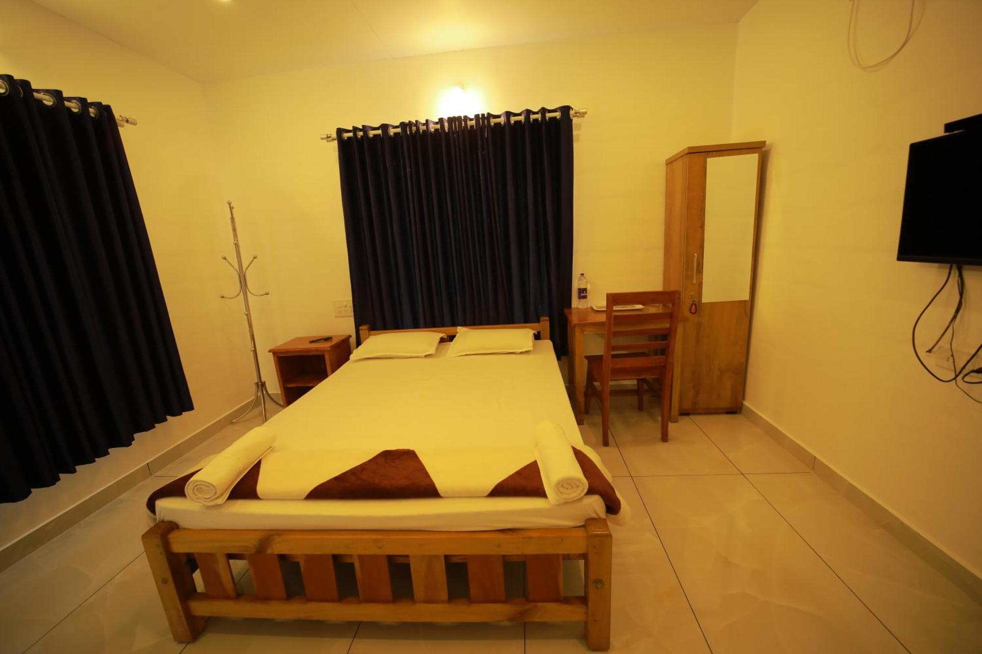 Prakruthi Residency Munroeisland Apartman Mundrothuruth Kültér fotó